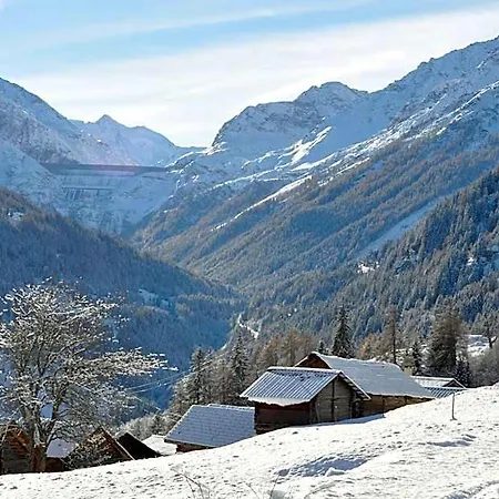 La Cle Des Champs 3*