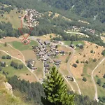La Clé Des Champs 3*