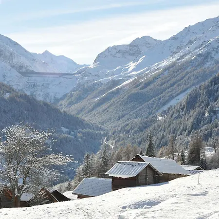 Frühstückspension La Cle Des Champs 3*